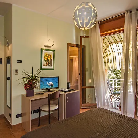 Gabrini Otel Marina di Massa