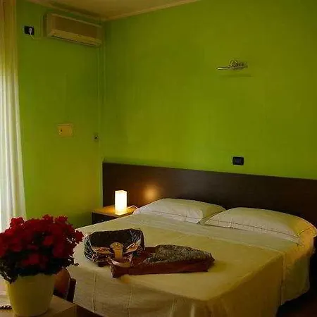 Gabrini 3*